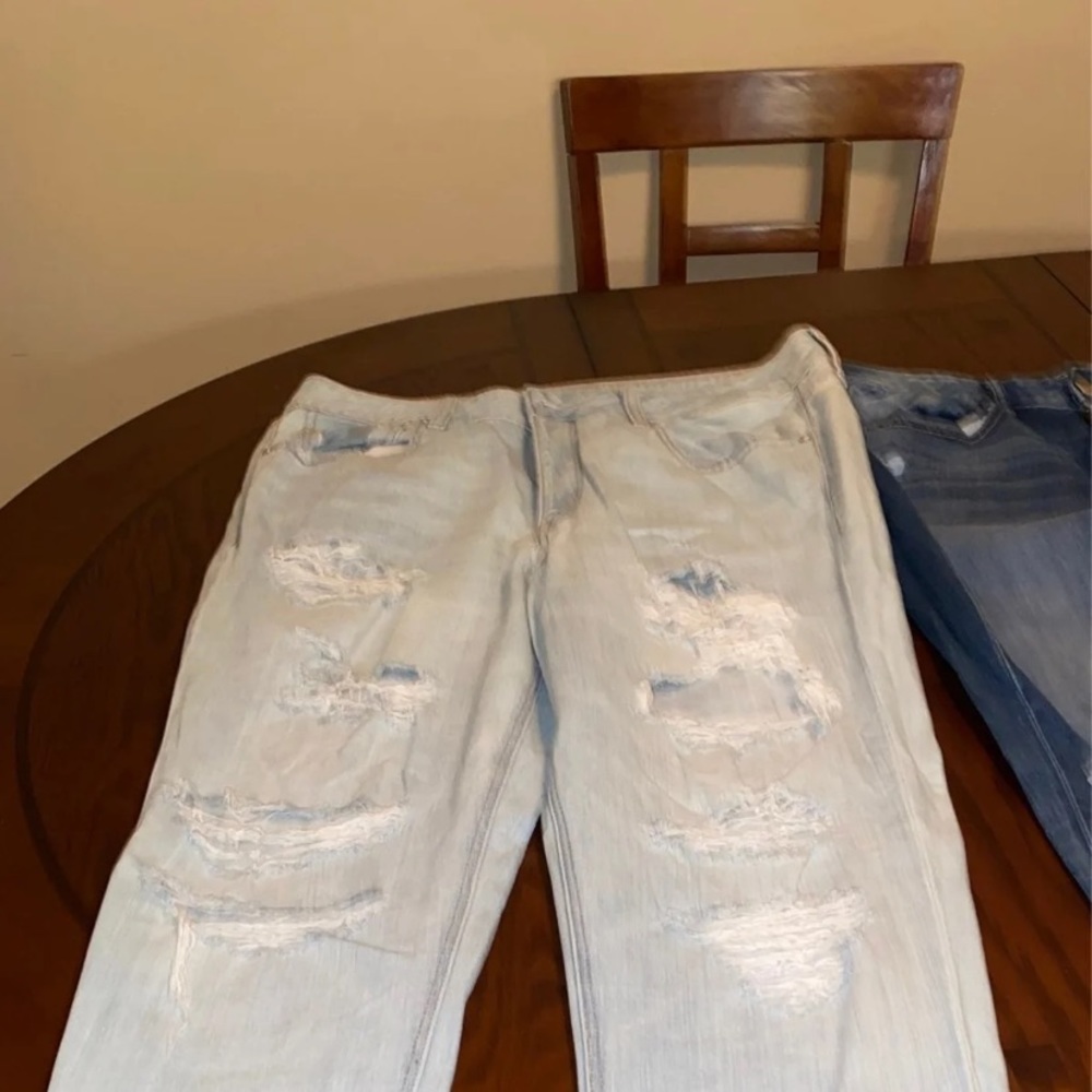 American Eagle jeans size 12